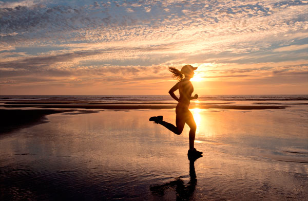 WHY RUNNING IS THE BEST AND WHY YOU SHOULD RUN TOO